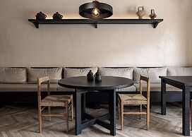 Abella Suites Embonas