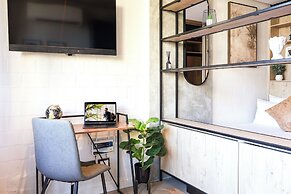 THREE43 on B - Fluent Serviced Apartments