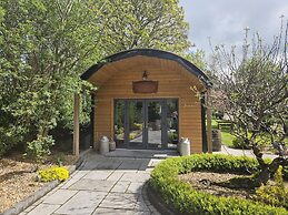 Stone Lodge B&B