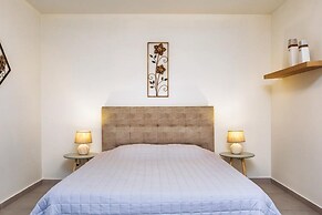 Onar Luxury Villa in Sani Halkidiki