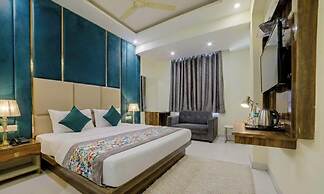 Hotel Smart Signature