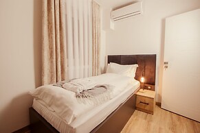 Haven - Hotel Dona