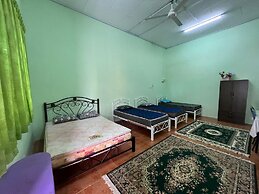 Capital O 91117 Noor Room Stay