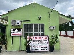 Capital O 91117 Noor Room Stay