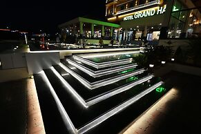 HOTEL GRAND HAVELI