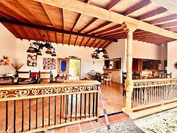 Paradise in San Jeronimo With Air Conditioning and Pool