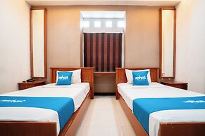 Rehat at Hotel 10 Buah Batu