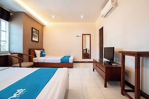Rehat at Hotel 10 Buah Batu