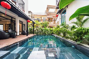 Yzistel Hoi An