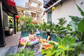 Yzistel Hoi An