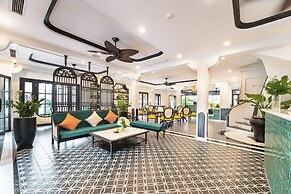 Yzistel Hoi An