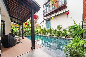 Yzistel Hoi An