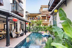 Yzistel Hoi An