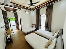 KHOO FAMILY VILLA
