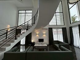 KHOO FAMILY VILLA