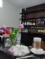GIOWINE Hotel&Restaurant