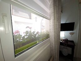 Room-angelina Apartment 3