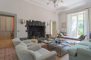 Villa Ca' Moneta Albavilla by Rent all Como