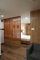 OASIS SUITES