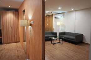 OASIS SUITES