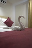 OASIS SUITES