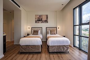 Levant Hotel