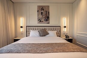 Levant Hotel