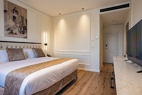 Levant Hotel