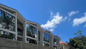 Loyo Villas