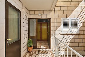 Cityview Apartment