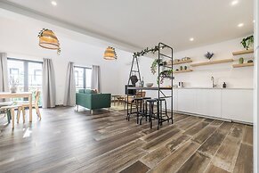 Roots Apartments