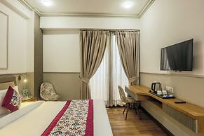 Hotel Emerald Suites & Banquet