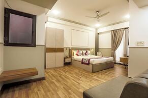Hotel Emerald Suites & Banquet