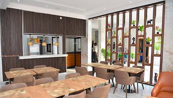 Bi Hotel SARL