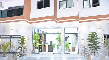 Bi Hotel SARL