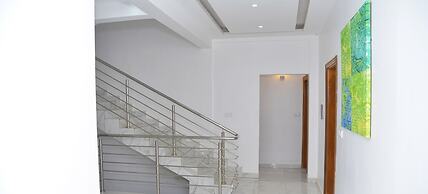 Bi Hotel SARL