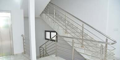 Bi Hotel SARL