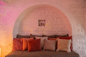 TD Trulli Vittoriani Charme and Pure Nature w Pool