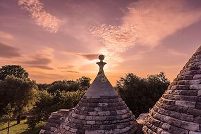 TD Trulli Vittoriani Charme and Pure Nature w Pool