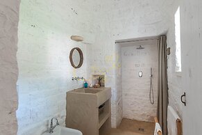 TD Trulli Vittoriani Charme and Pure Nature w Pool
