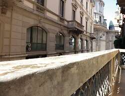 Casa Milano Classic Elegance with Balcony
