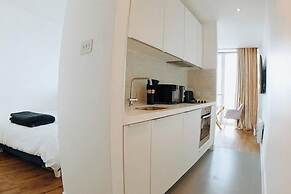 1 Bed City Studio Sleeps 3 - Wifi, Views