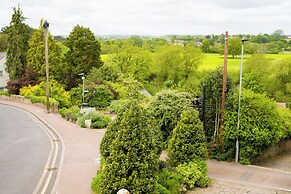Radcliffe Guest House