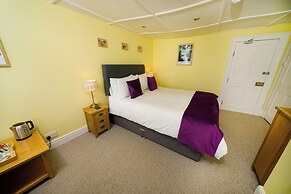 Radcliffe Guest House