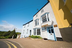 Radcliffe Guest House