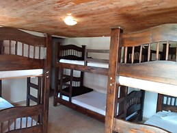 hostal hilltop salento