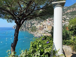 Torre Sponda - Cisterna Private Beach