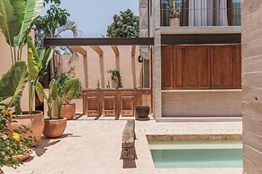 Casa UMI Adults Only