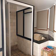 Deluxe Lower Water Chalet Private Unit