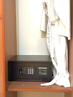 Kijichi Gateway Hotel